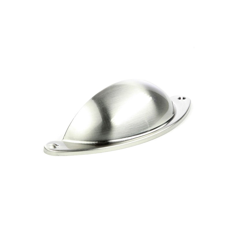 Skålhåndtak, 91074, Rustfri Finish Hullavstand 64mm Utgående