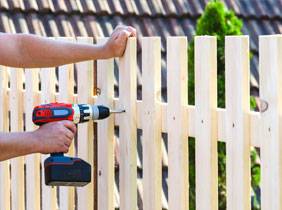 Bygge gjerde eller espalier